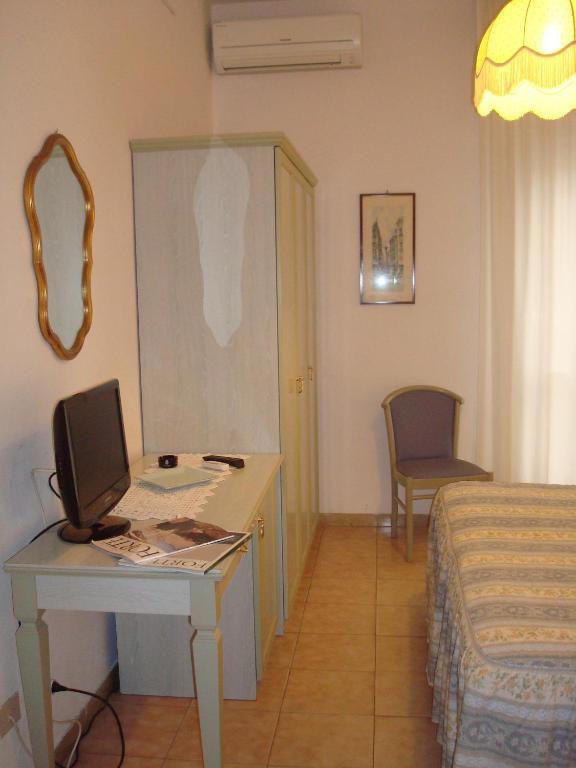 Hotel Villa Rona Форте-деи-Марми Номер фото